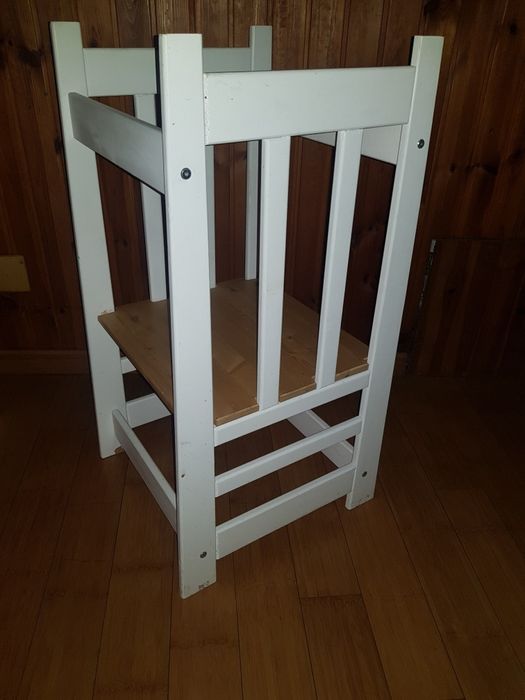 Turn de invatare din lemn masiv