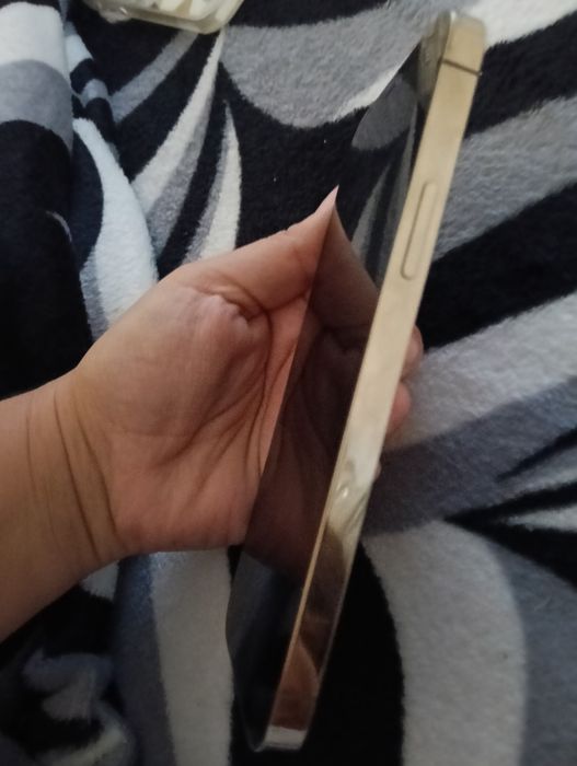 iPhone 11 pro gold