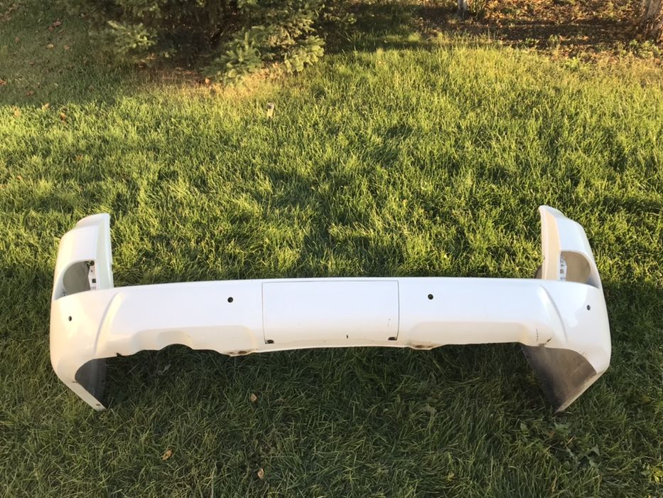 Продам бампера на Lexus 570