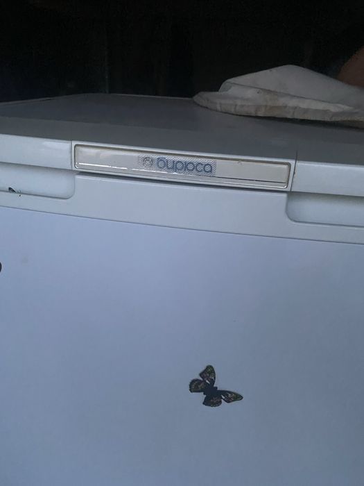 Продам нерабочий холодильник