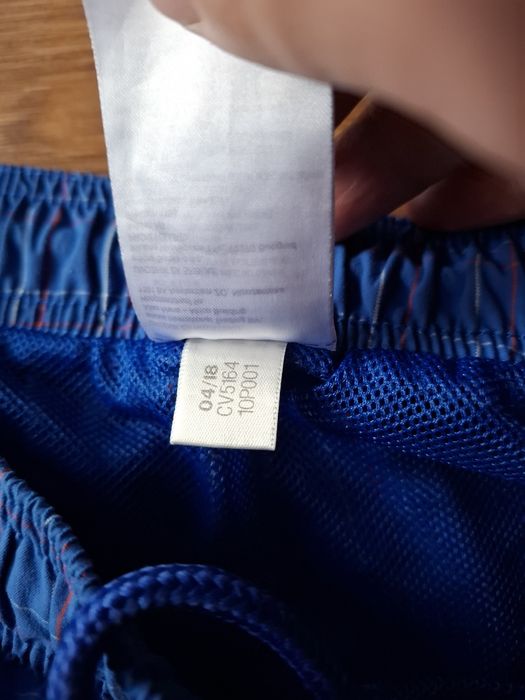Adidas мъжки бански L размер.