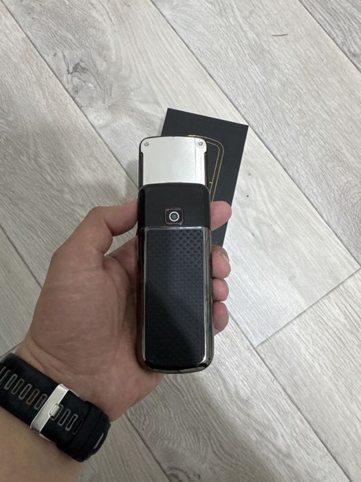 Nokia 88.00 карбон