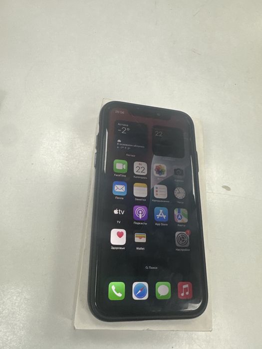 айфон 11  64 гб акб 72