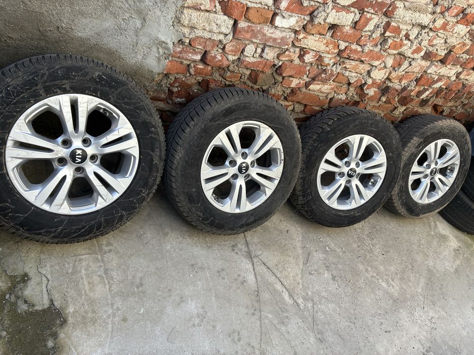 Jante 5x114,3  Roti Cauciucuri iarna 215 70 16