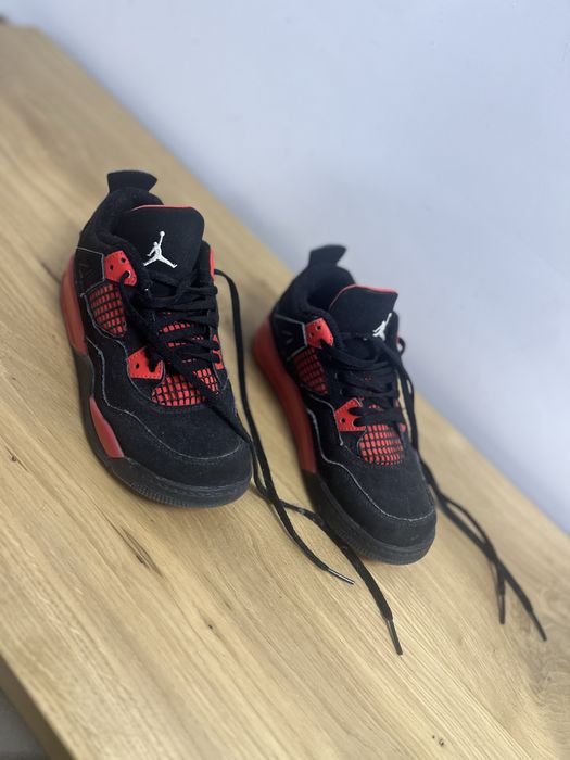 Jordan retro за деца