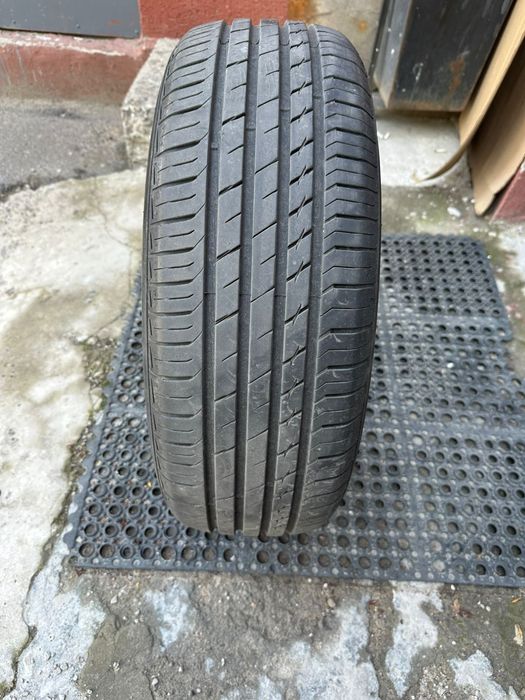 Летняя резина 215/60 R17