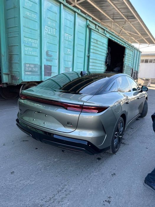 Byd xan L  701km Restayling 680ot