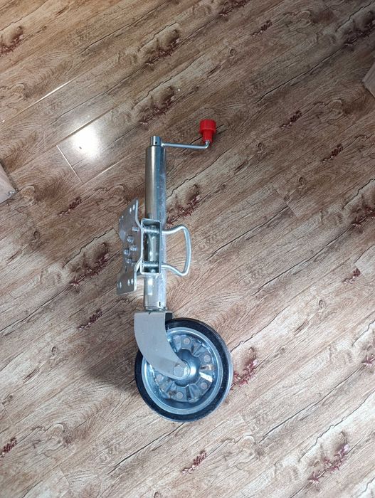 Ansamblu remorca sau rulota.