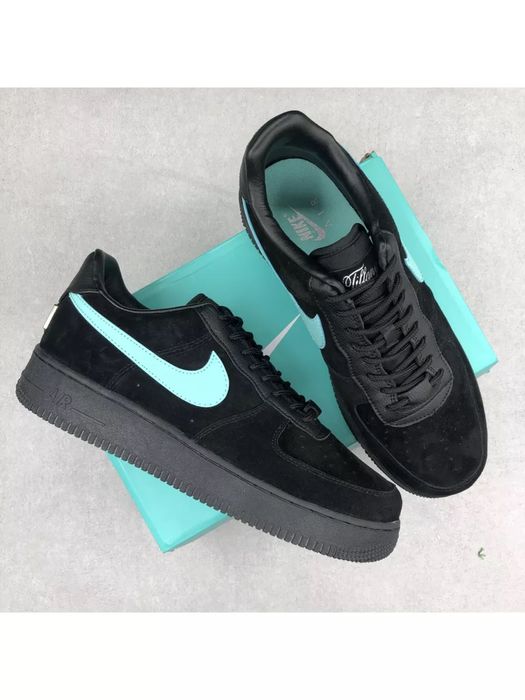 Продаются кроссовки Nike air force 1