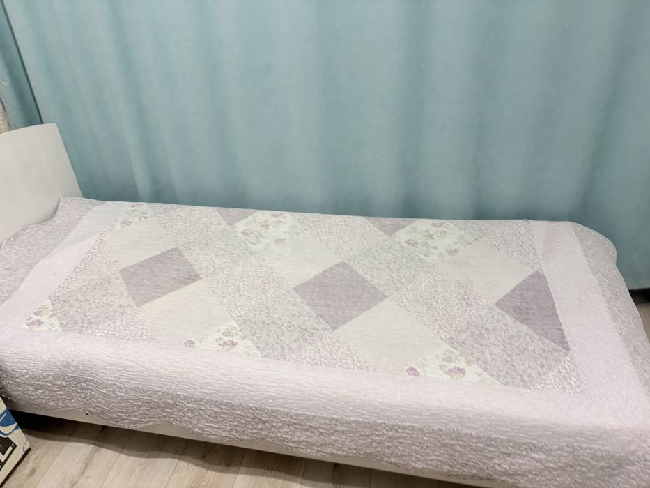 Продам кровать 200*80 см