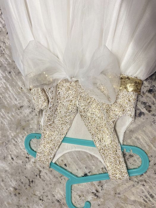 Платье праздничное