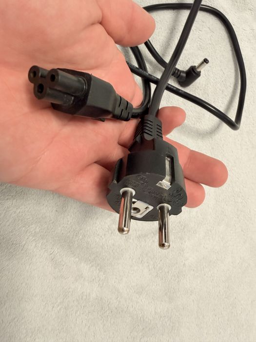 Încărcător laptop ASUS 19V 7.7A 146W