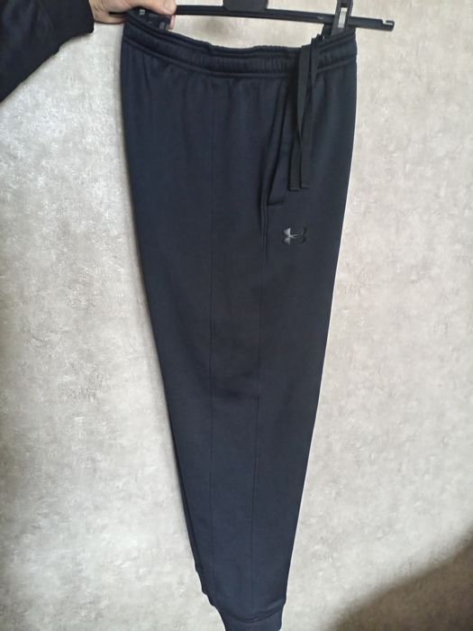 Оригинално мъжко долнище (Under armour)