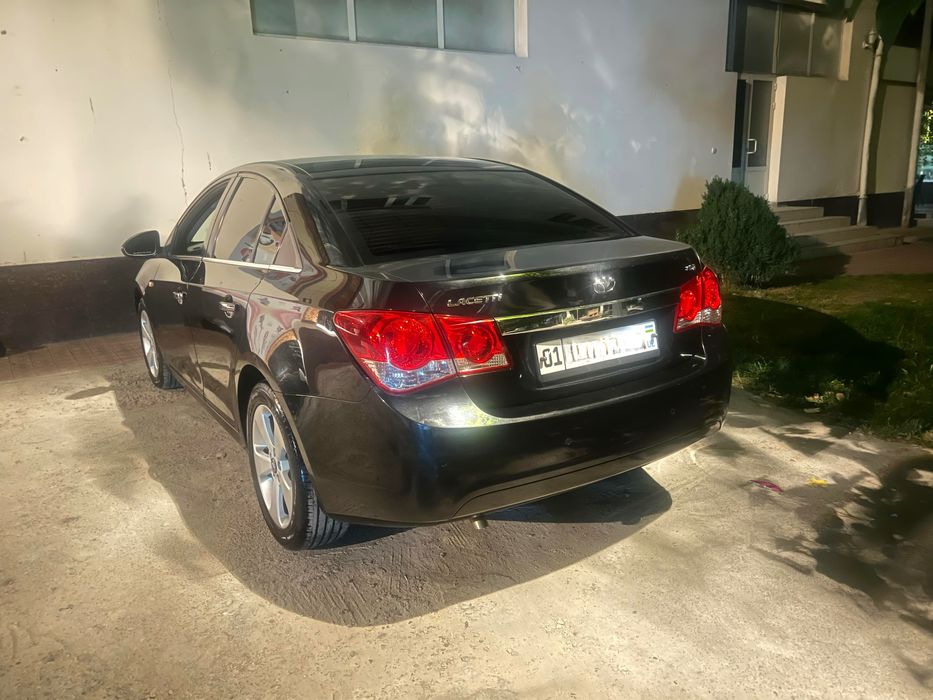 Lacetti Cruze 2009