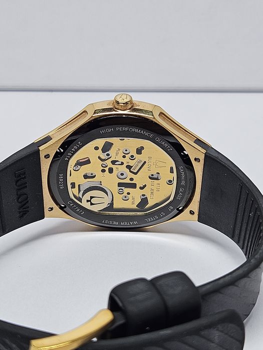 Bulova CURV Diamond 98R239.