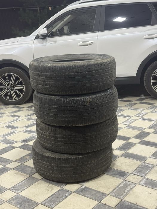 Автошина покрышка для машины