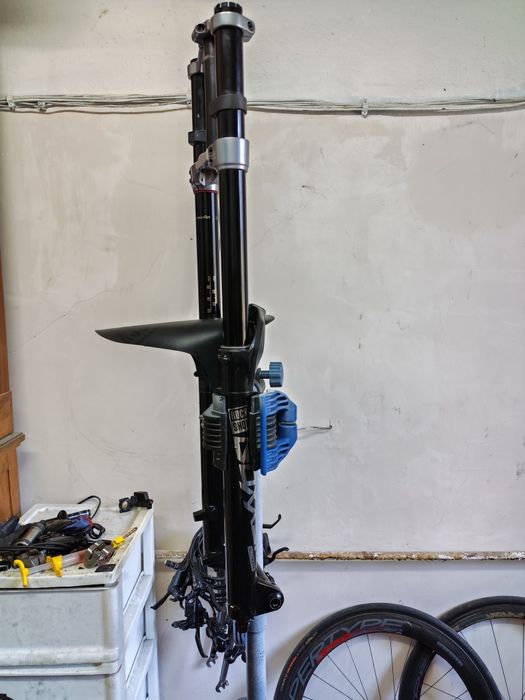 Вилка rockshox boxxer 2022 ultimate