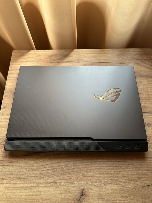 Laptop Asus ROG Strix G17