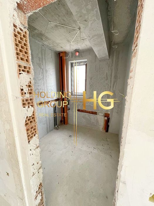 Продава се Четиристаен апартамент в Варна, Бриз - 139 кв.м за 1439 €/кв.м - Снимка #6