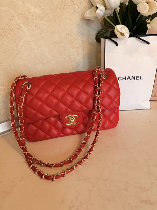 Дамска чанта Chanel Classic среден размер червена