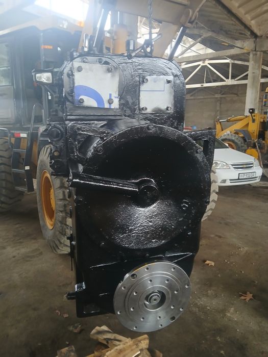 Зборий каробка сотилади