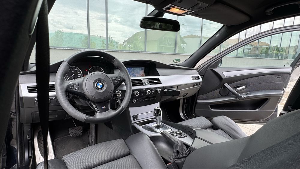 Bmw 520d LCI M Pachet Fabrica - Automat