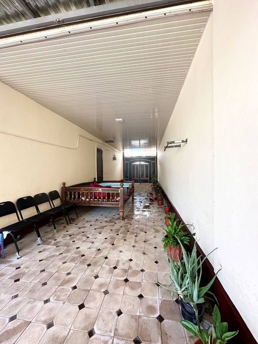 Doma v prodaje mirobod