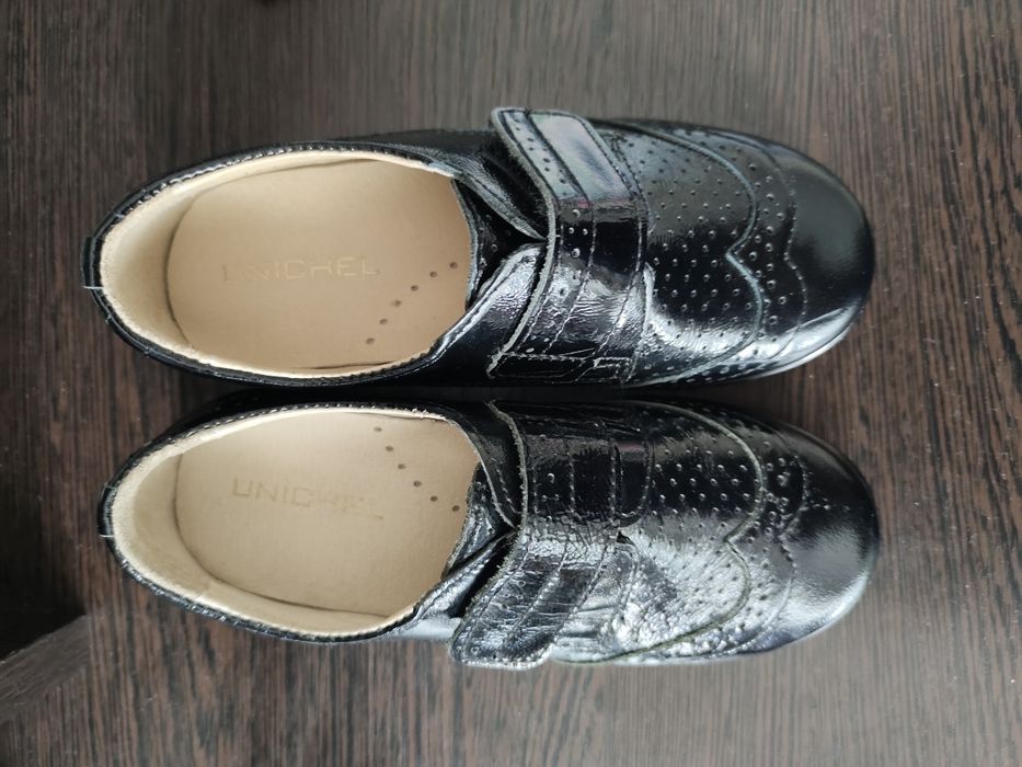 Детские туфли новые.