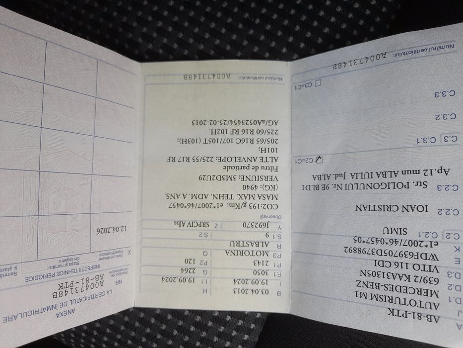 De vanzare .  Mercedes vito