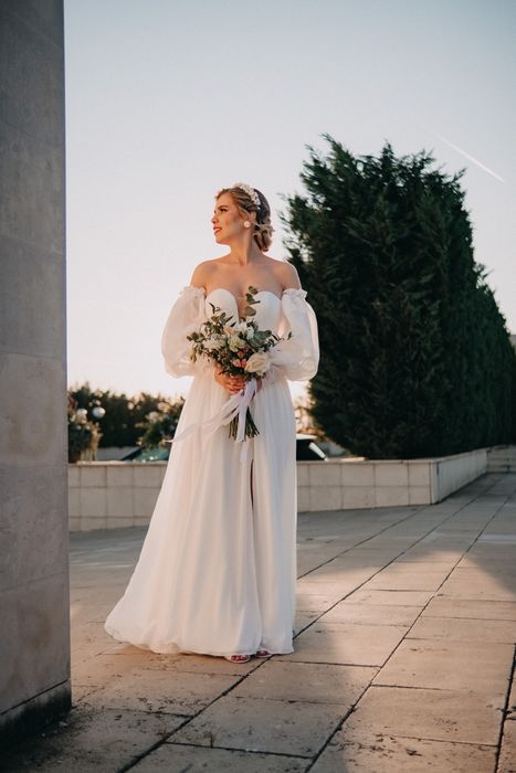 Vând rochie de mireasă