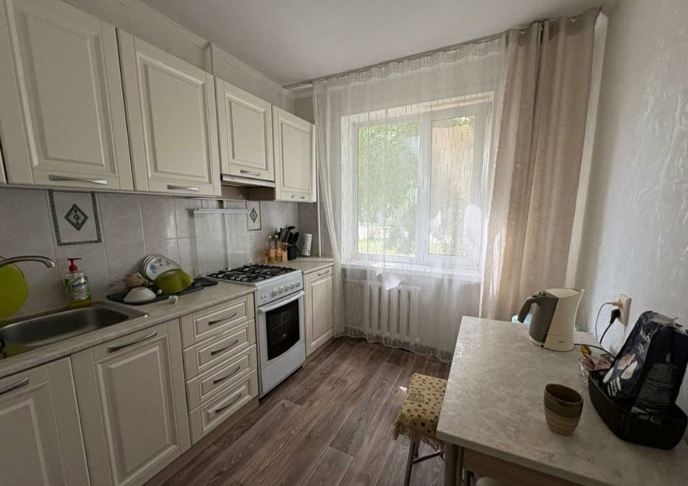 Продам 2 ком ленинградку