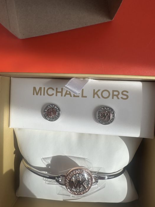 Set cercei & bratara Michael Kors