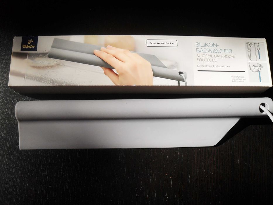 Силиконов уред за почистване на баня, Чибо