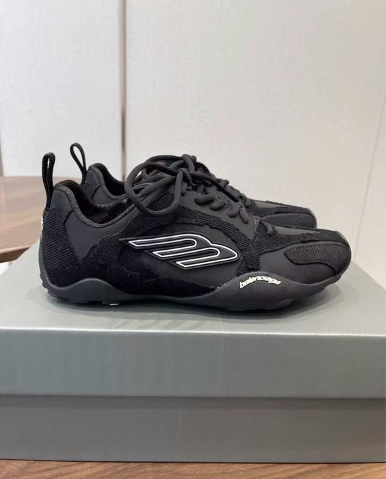 BALENCIAGA Monday 36-40  размер