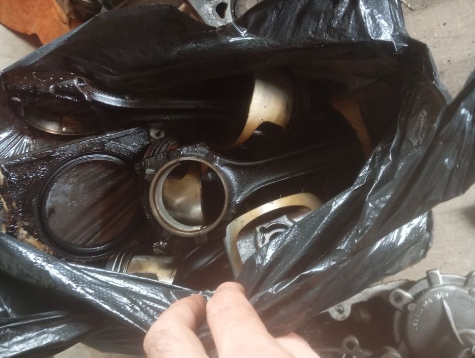 Запчасти Ауди 100 с4