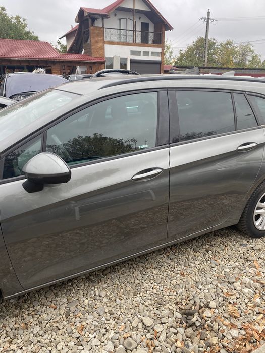 Oglindă stânga cu senzor unghi mort , rabatare Opel Astra K
