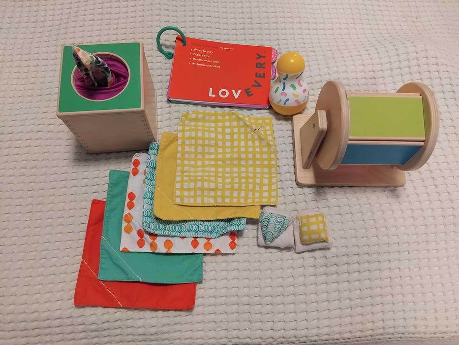 Играчки Lovevery от The Senser Play Kit за 5-6 месеца