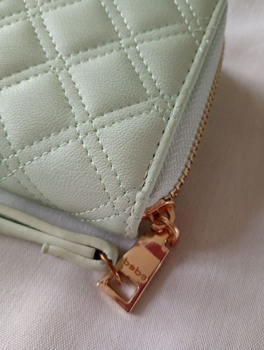 Портмоне дамско чисто ново