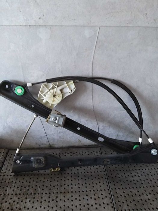 Macara geam electric stanga fata vw golf 5 plus