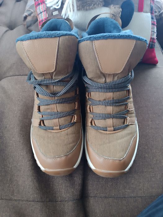 Мъжки обувки от Декатлон