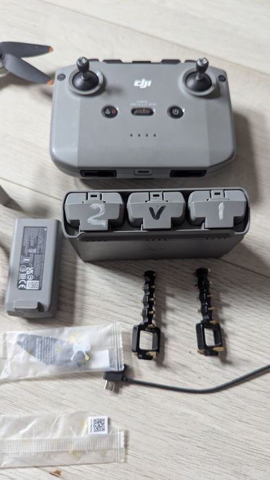 Дрон DJI mini 2 комплект