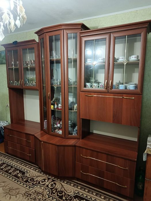 Продаётся Стенка б/у