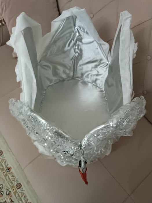 Продам  дорба - лебедь