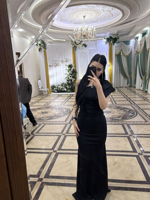 вечерний платье длинный