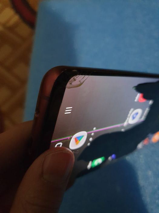 Samsung Galaxy s9+ сломоно