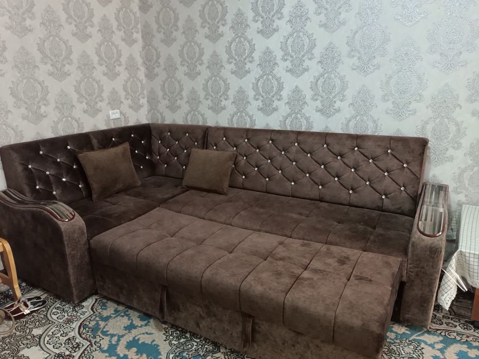 Yumshoq Mebel Ugalok