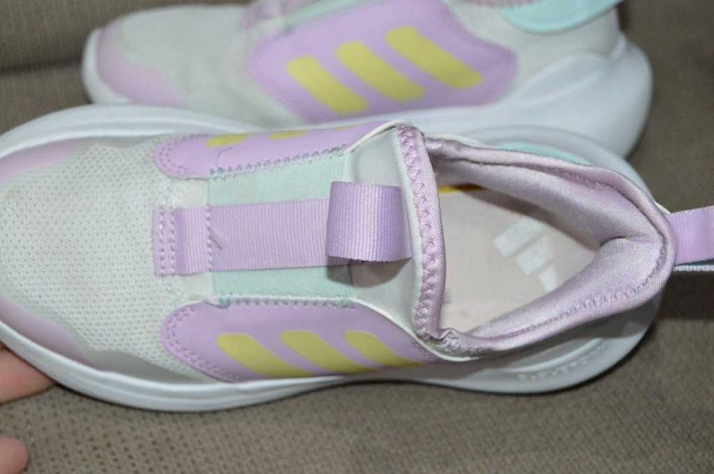 Pantofi Sport copii Adidas Cloudfoam Kids – Mărimea 32