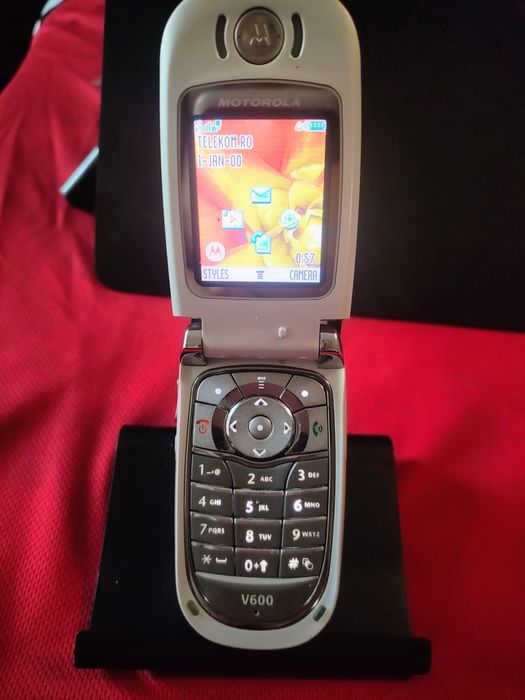 Motorola  v600 ( unlocked)