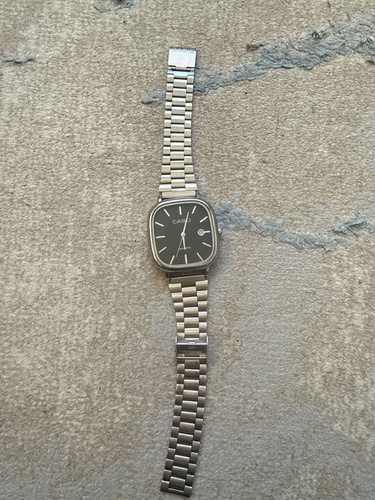 Семей Продаю стильные мужские часы, в хорошем состоянии.