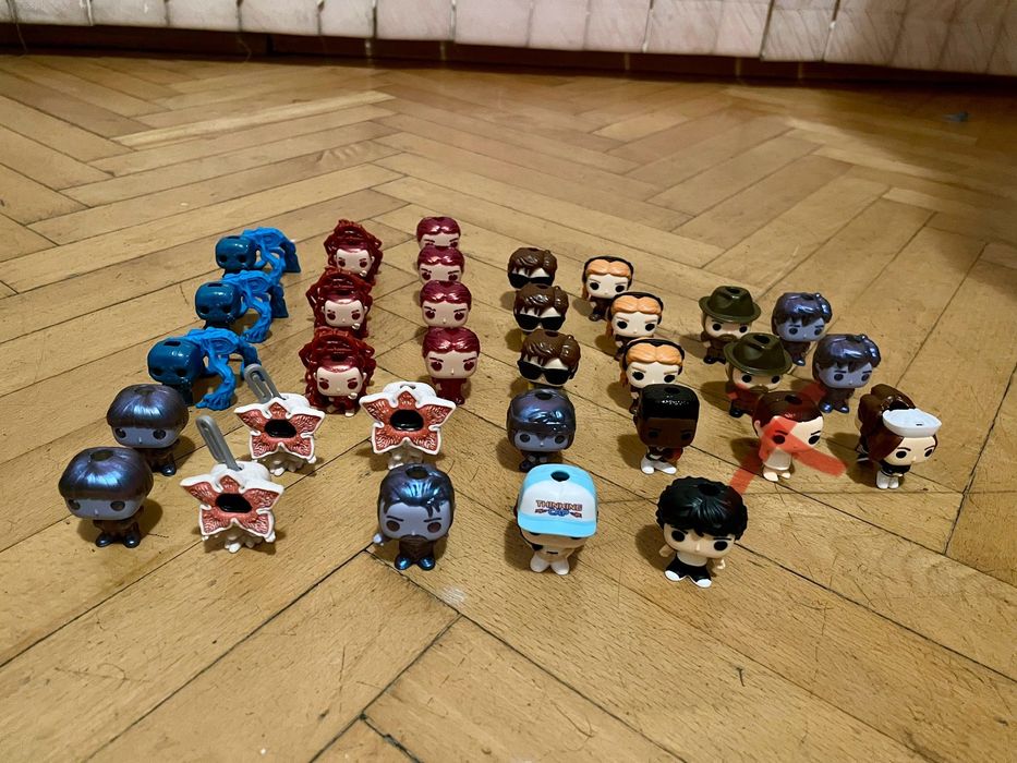 Stranger Things Kinder Joy Фигурки